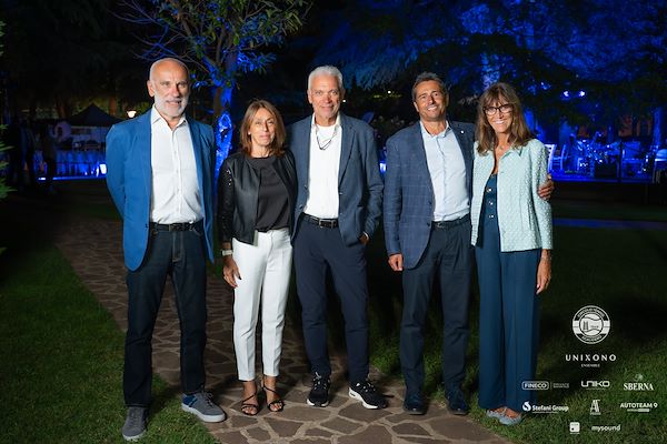 Circolo Tennis Scaligero<br> Unixono & Elena Camo: Le Grandi Voci Pop