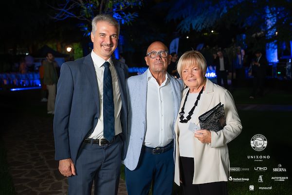 Circolo Tennis Scaligero<br> Unixono & Elena Camo: Le Grandi Voci Pop