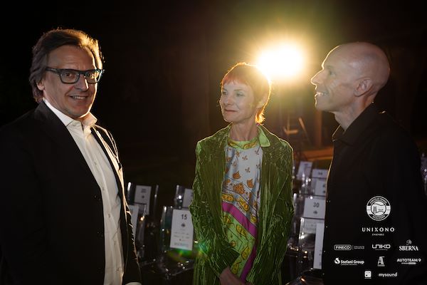 Circolo Tennis Scaligero<br> Unixono & Elena Camo: Le Grandi Voci Pop