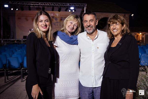 Stefani Group con Disanima Piano per Paola Turci e Gino Castaldo: Il tempo dei Giganti