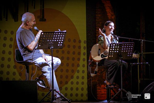 Stefani Group con Disanima Piano per Paola Turci e Gino Castaldo: Il tempo dei Giganti