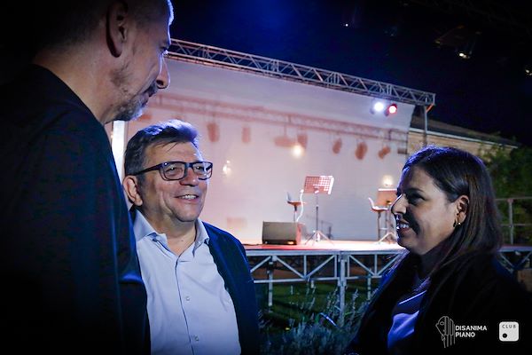 Stefani Group con Disanima Piano per Paola Turci e Gino Castaldo: Il tempo dei Giganti