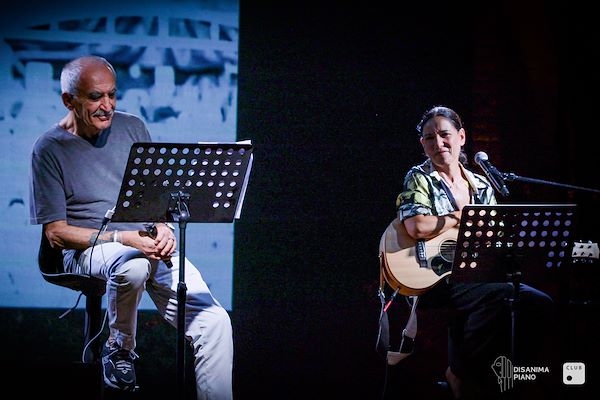 Stefani Group con Disanima Piano per Paola Turci e Gino Castaldo: Il tempo dei Giganti