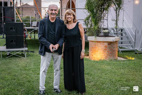 Stefani Group con Disanima Piano per Paola Turci e Gino Castaldo: Il tempo dei Giganti
