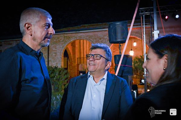 Stefani Group con Disanima Piano per Paola Turci e Gino Castaldo: Il tempo dei Giganti