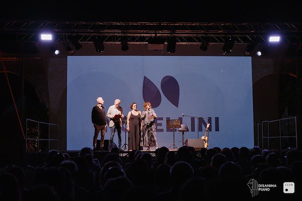 Stefani Group con Disanima Piano per Paola Turci e Gino Castaldo: Il tempo dei Giganti